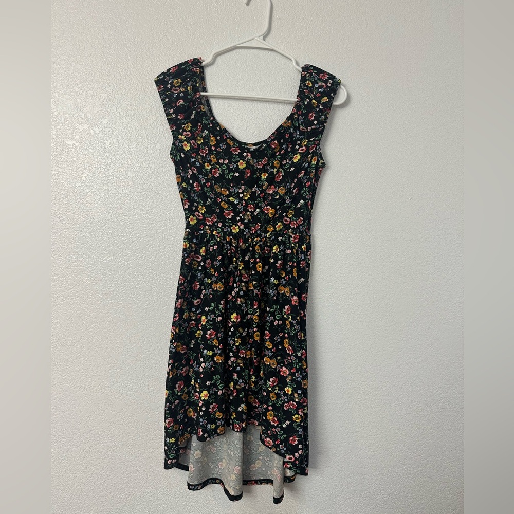 Women’s No Boundaries M dress